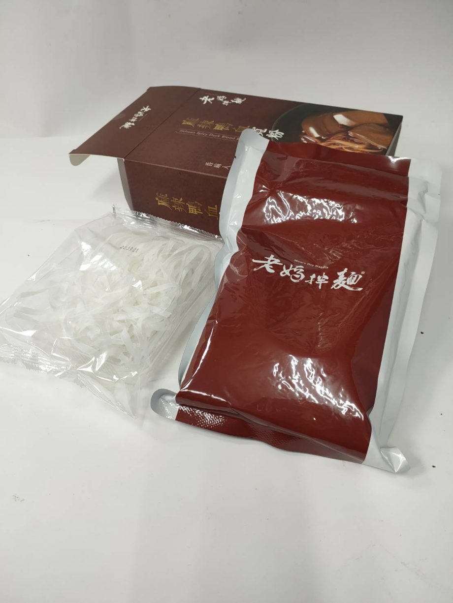 【老媽拌麵】麻辣鴨血寬粉