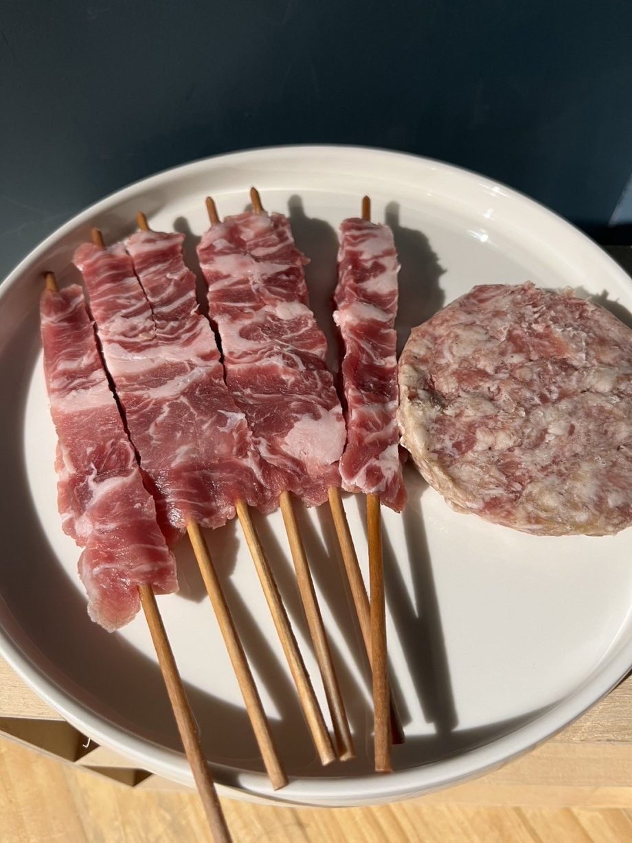 【胡同燒肉】伊比利豬腹脇肉串（220g × 4 包）
