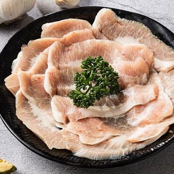 【胡同燒肉】霜降松阪豬（手工修清，200g × 2 入）