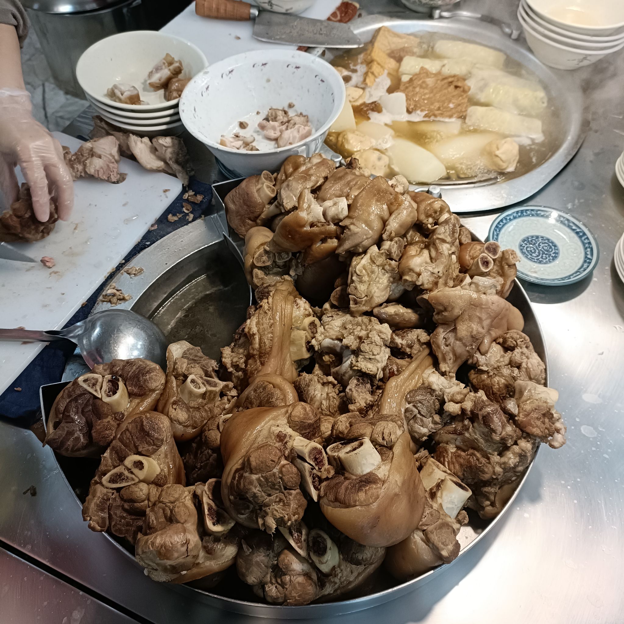 歸綏街當歸豬腳老店